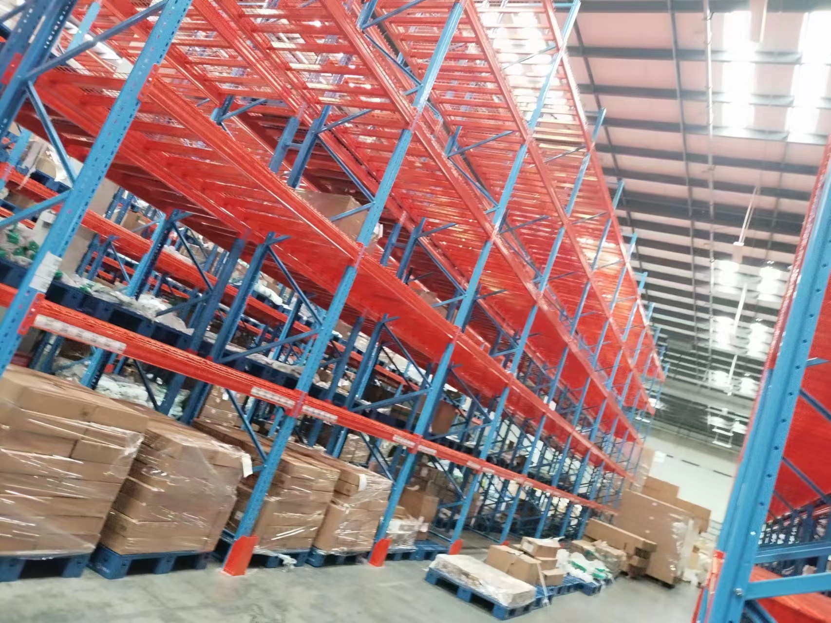 橫梁貨架與其他貨架相比，成本有什么優勢？